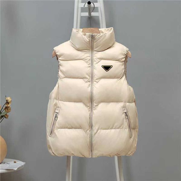 

women's vests womens puffy jacket sleeveless woman jackets designer coat matte with letters budge for lady slim outwears coats m-2xl, Black;white