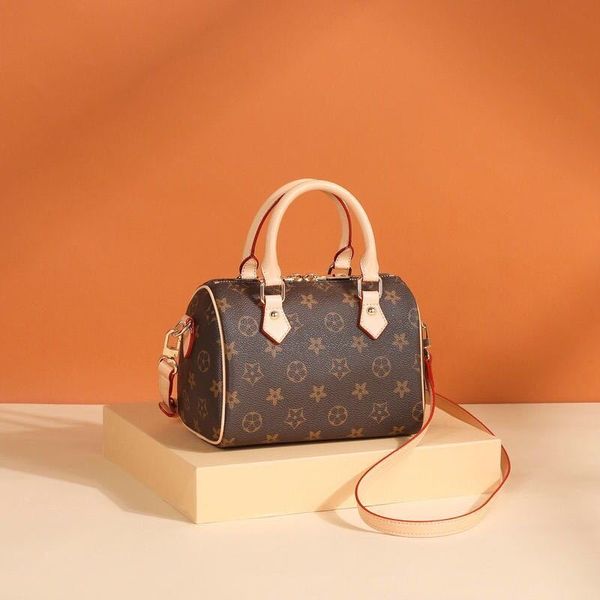 

shoulder bag designer woman lvs the tote bag handbags luxury purses wallet crossbody bags men purse travel woody leather duffel arrive from