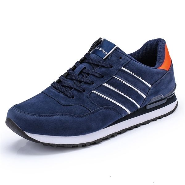 

dress shoes sneakers men casual light suede 2022 classic running shoes outdoor breathable mesh jogging sport 221116, Black