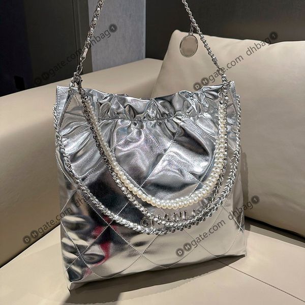 

shiny genuine leather fashion 2022 designer tote bags for women quilted glisten shopping handbags silver metal letter key pouch mu3121