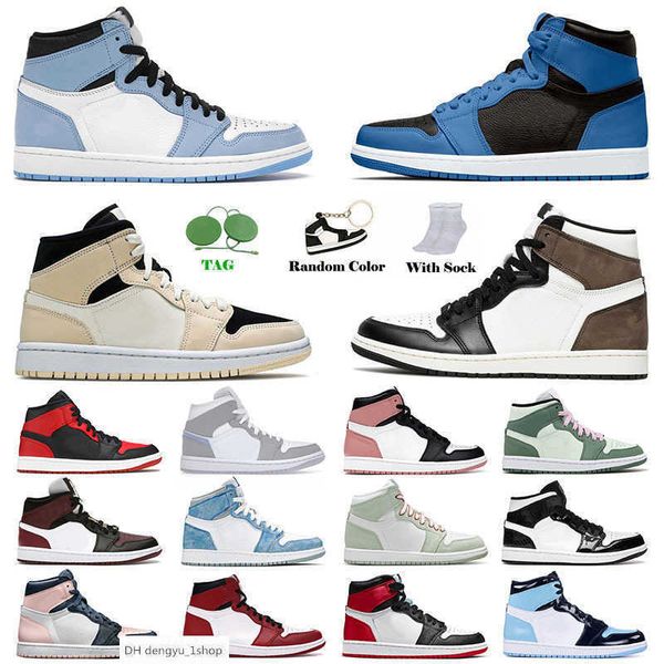 

2021 jumpman 1 1s basketball shoes for mens hyper royal university blue high og dark marina mocha mid carbon fiber seafoam trainers d design, Black