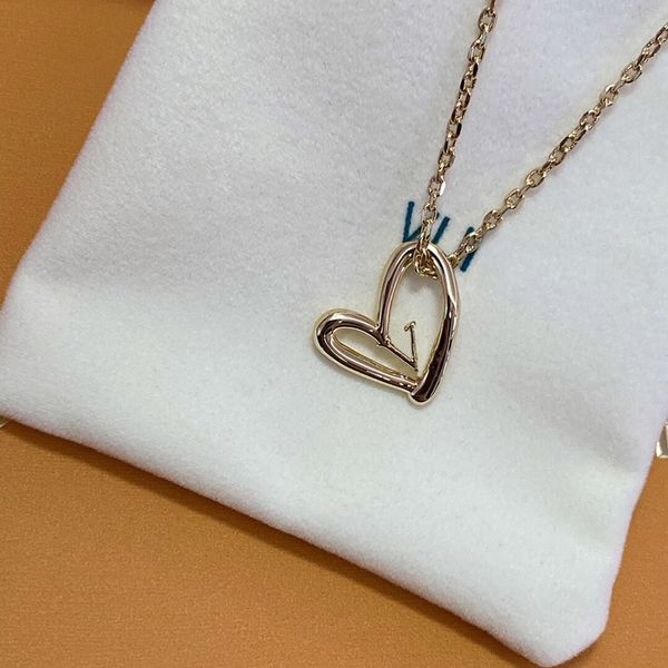 

womens designer fashion chain necklace stylish chains all match temperament men and women couple necklaces luxury valentines day gift d22111, Silver