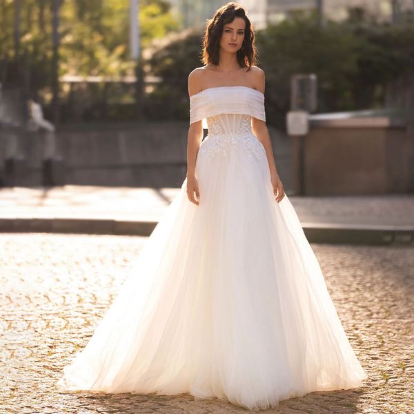 

elegant a-line wedding dresses design strapless sleeveless removable bow tie lace up applicant stain tulle floor length custom made plus siz, White