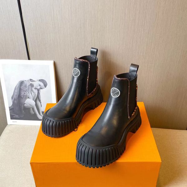 

designer boots ruby women boot cowhide leather ankle boot ranger bootie ladies platform booties light rubber outsole chelsea bootss, Black