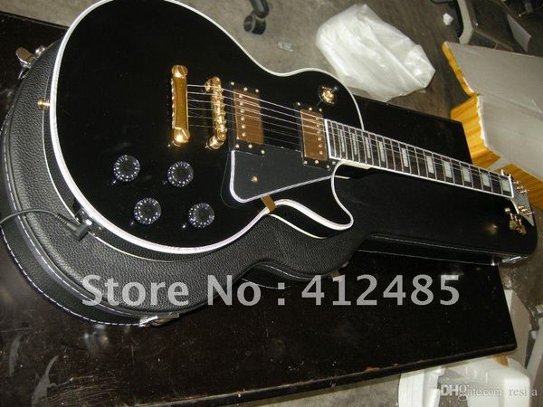 

lp custom black 6-strings electric guitar no case golden hardware