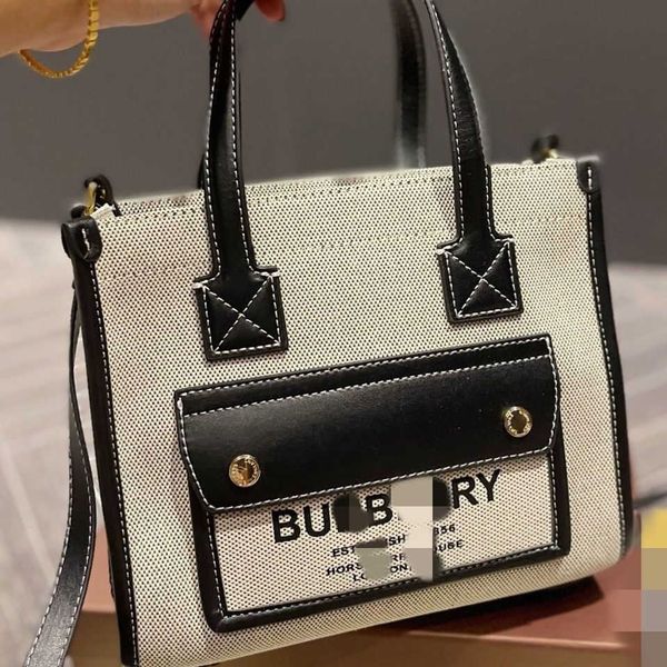 

burbrerys crossbody handbags bags burbrery onthego tote luxuries designers women bag purses totes designer woman handbag shoulder wallet par