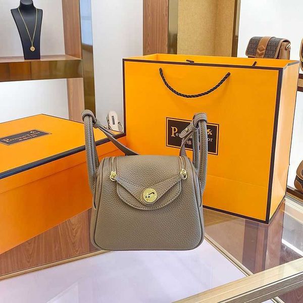 

luxury h ermes tote bags designer handbags head leather mini lindi doctor leather pillow single shoulder diagonal hand with real logo