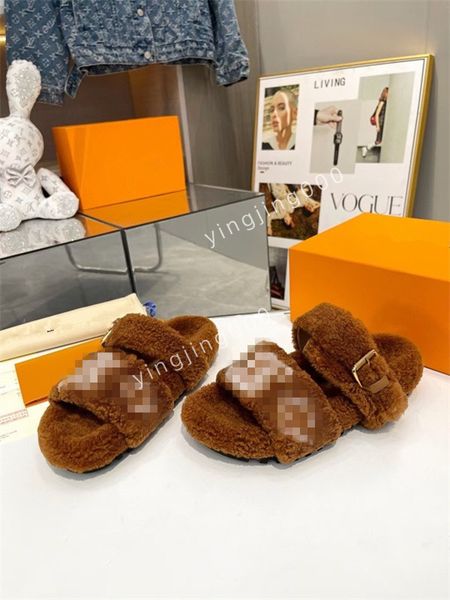 

2023 fashion buckle studs engraved letter print rain 35-41 boot shoe flat half boots r ladies winter booties shoes rx220709, Black