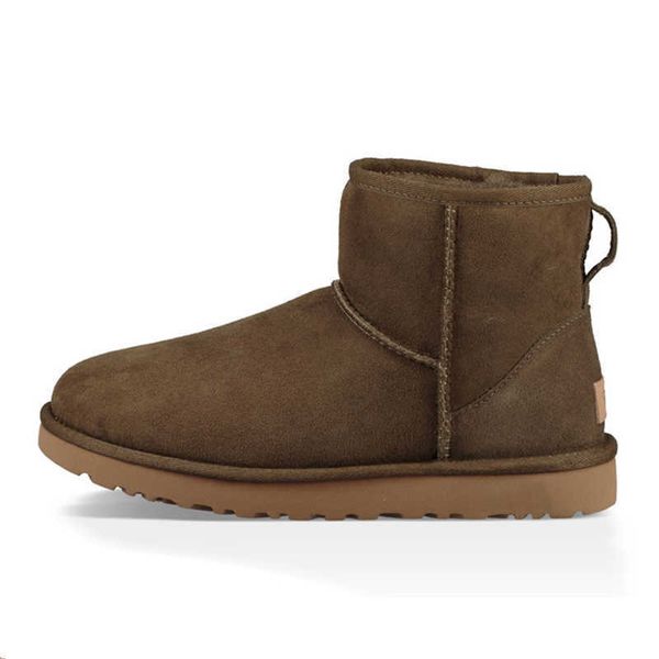 

22s women ultra mini snow boots slipper u f22 winter new popular ankle sheepskin fur plush keep warm boots beautiful gifts antelope reindeer, Black