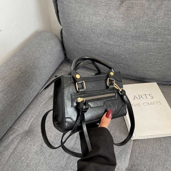 

designer luxury for womens bags handbag b-shaped paris single shoulder messenger fashion square gift shoulder oblique span wallet versatile