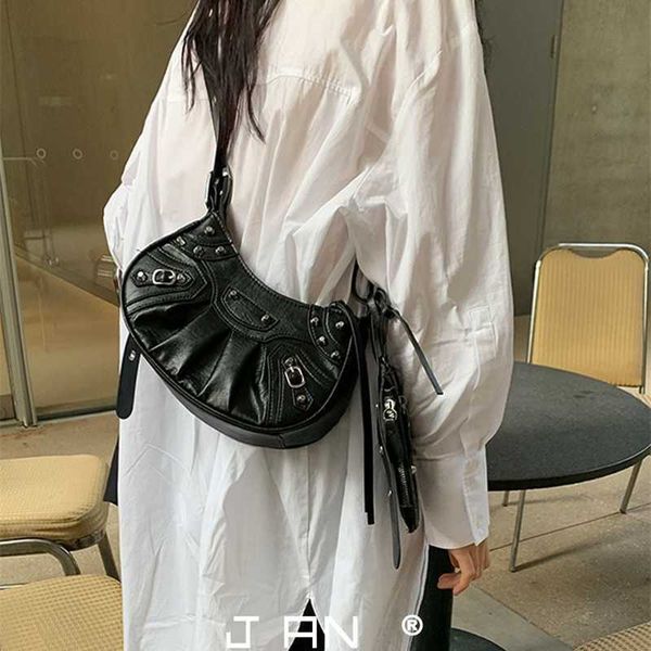 

designer luxury for womens bags handbag b-shaped paris single shoulder messenger fashion square gift shoulder oblique span wallet versatile