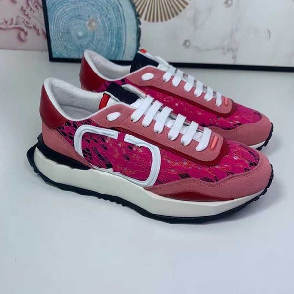 

2022 brand designers camouflage sneakers men women rivet shoes studded flats casual shoe mesh camo suede leather trainers rockrunner chaussu, Red;white