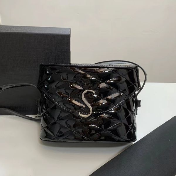 

new designer bag lunch box bag logo quilted sheep lacquer leather flap bucket one shoulder crossbody bags women black