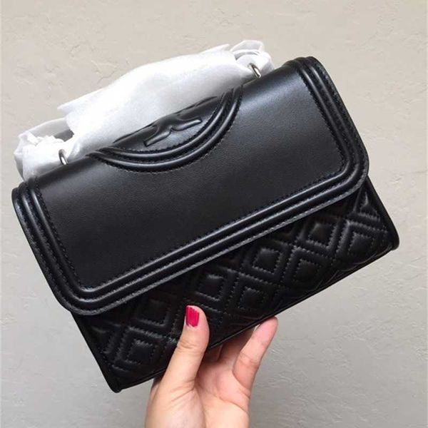 

designer torysburchs handbag bags family classic solid color fleming black silver small chain messenger american direct tote bag