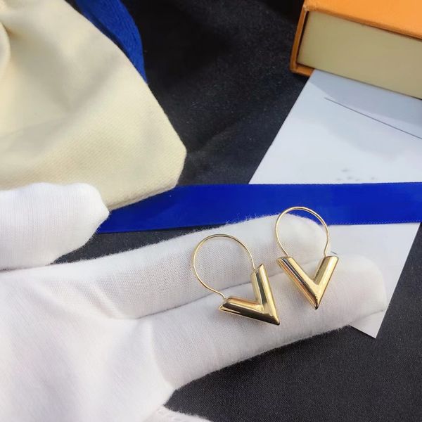 

charm fashion 18k gold earring pendant letter womens earrings wedding luxury jewelry handmade earrings high-quality designer jewelrys party, Golden