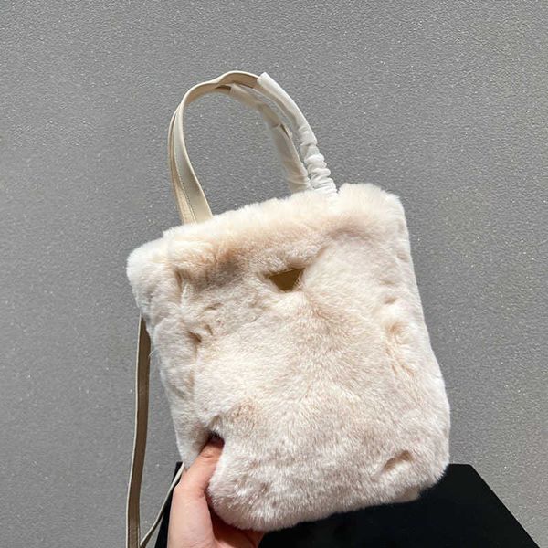 

totes bags designer tote handbag women luxurys bag fashion furry shoulder cute pink bag shopping crossbody purse wallet 221111