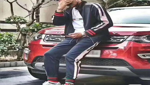 

mens jacket 2021 women coat fashion hooded jackets with letters windbreaker zipper hoodies for men sportwear clothing asian s4798635, Black;blue