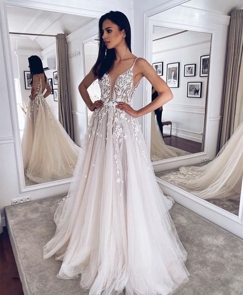 

wedding dress v-neck floor length lace appliques 3d flowers tulle orgzan pleat gorgeous bridal gowns charming for women, White