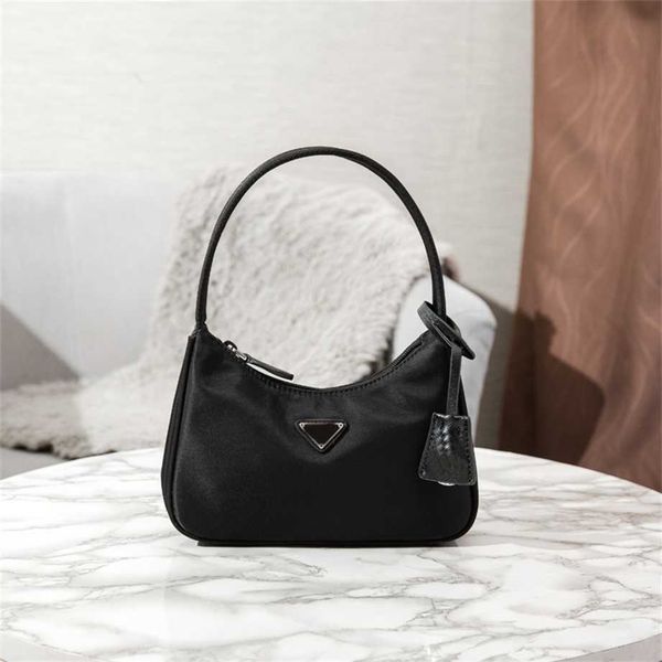 

hobo underarm bag women's three one nylon stick sling single shoulder hand purses