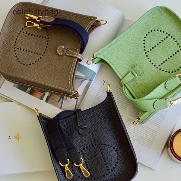 

factory designer hemrres shoulder bags evelynn 2023 autumn and winter new womens bag hollow design mobile phone fashion one shoulder portabl
