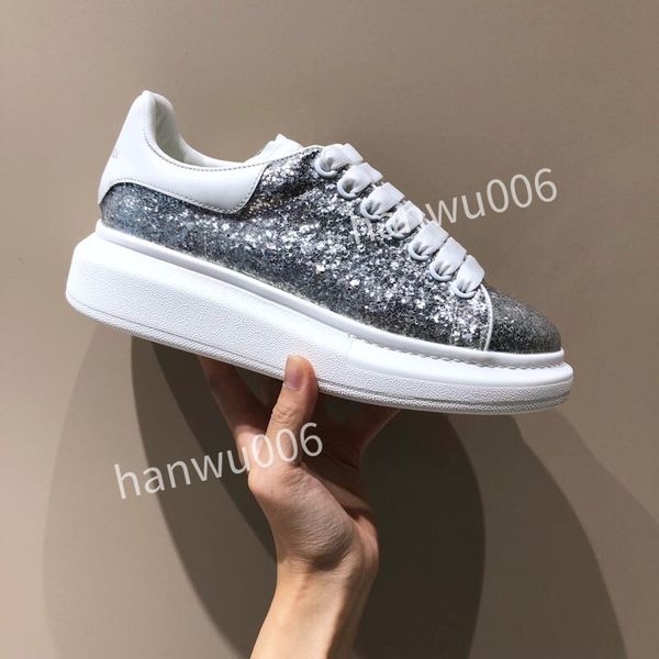 

2022 designer women ankle boot luxury desert 34-46 boots beige and ebony genuine leather quilted lace-up winter shoes rubber lug sole xrx190, Black