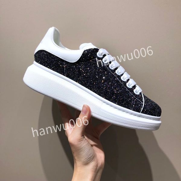 

2022 autumn winter new couple socks shoes 34-46 women thick-soled casual large size net red knitted short boots women xrx190627, Black