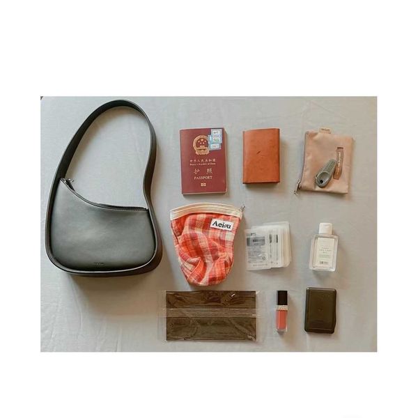 

the row bag 2022 small design the half moon bag extremely simple irregular kendou armpit jmeg 1qu8