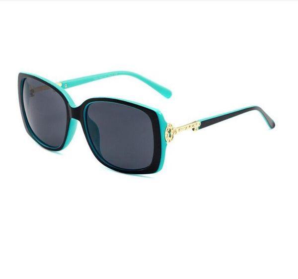 

designer sunglasses men women eyewear fashion collection new design classic metal frame square vintage sunglasses 4043, White;black
