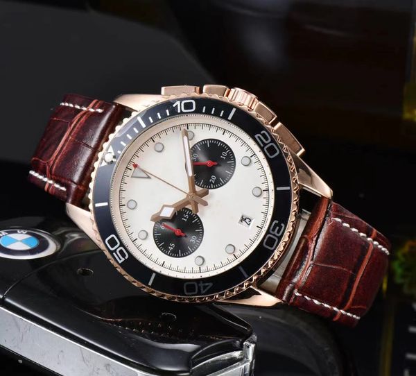 

2022 new fashion luxury men's watch casual sports leather full function timekeeping quartz watch, Slivery;brown