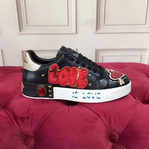 

designer ladies luxury casual shoes red pink black breathable wear-resistant sneakers for men women fashion valenti low-leisure flat outdoor, Red;white