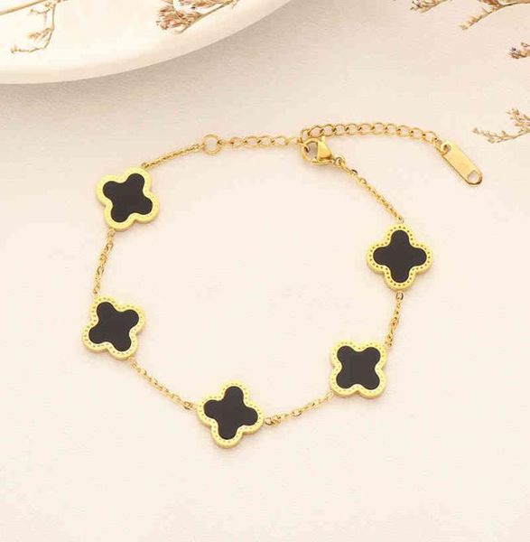

021 net red titanium steel color prerving chalcedony simple lucky four grass wrapped gold single five flower bracelet, Black