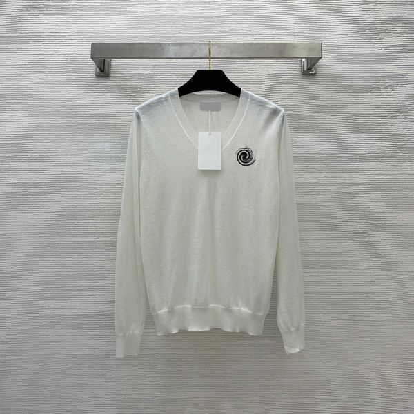 

womens sweater chest animal embroidery badge long sleeve v-neck pullover sweaters temperamental joker solid color thin woolen knitwear women, White;black