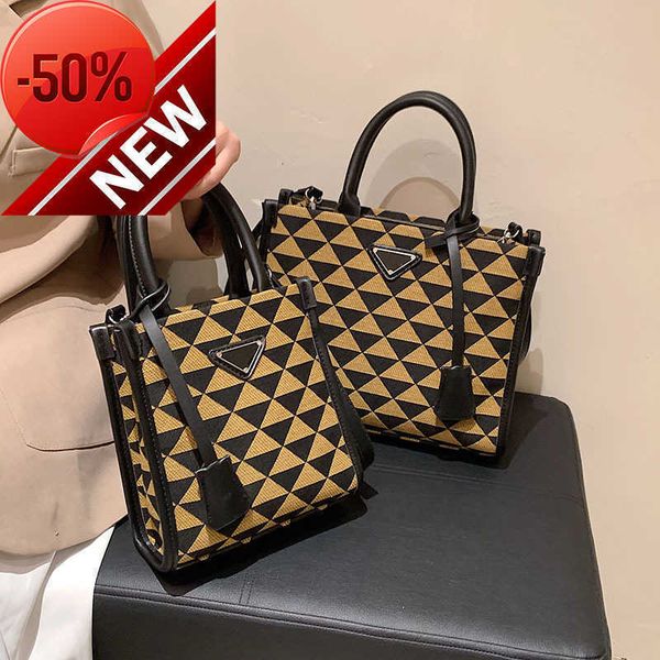 

store has 80% off wholesale large capacity bag women's 2023 autumn new leisure commuter tote fashion contrast color plaid one shoulder