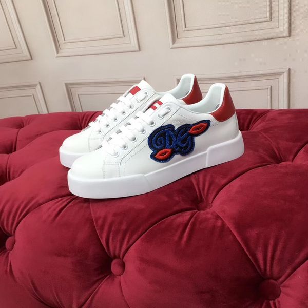 

2022c custom-made men's and women's graffiti hand-painted casual sneakers stylish versatile personality party shoes size 35-45 aas, Red;white