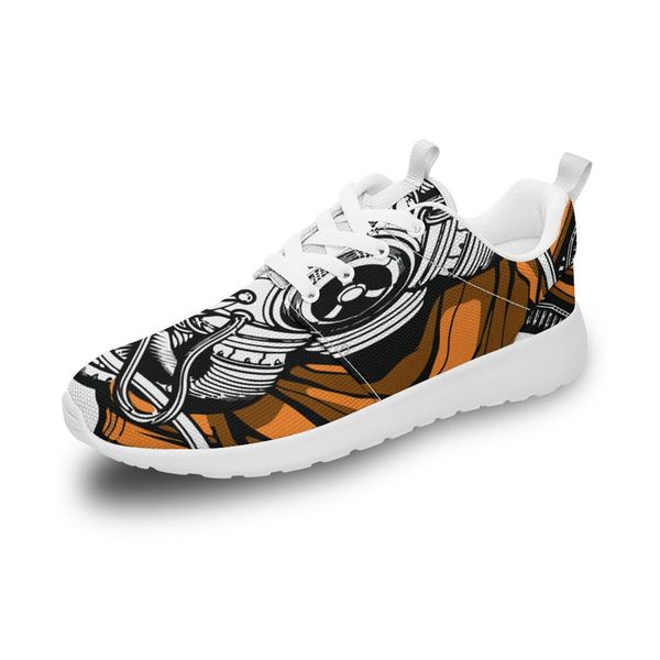 

2022 new canvas skate shoes custom hand-painted fashion trend avant-garde men's and women's low-board shoes tw9