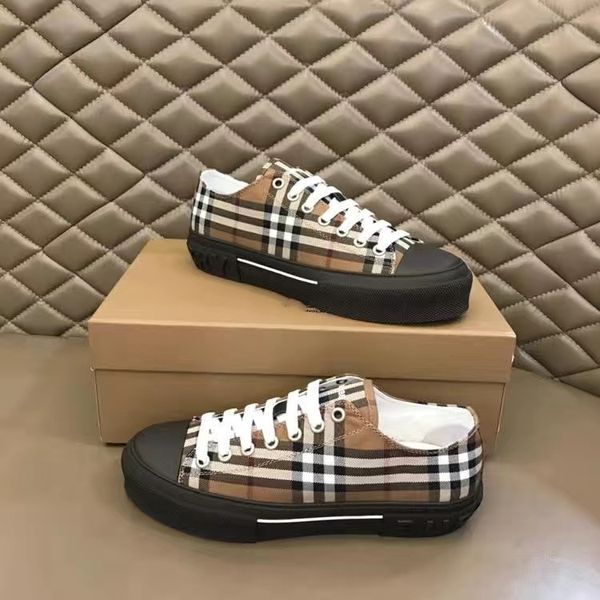 

men vintage check canvas sneakers womens designer shoes black beige runner trainers outdoor sneaker 02
