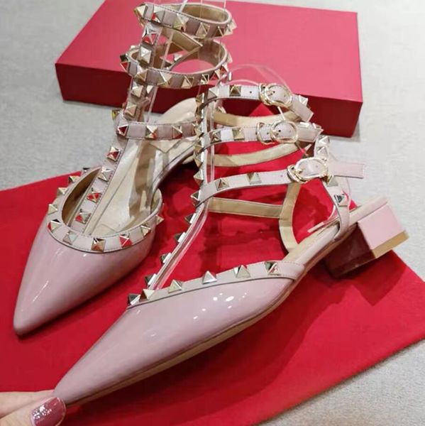 

designer women's sandals rivets chunky low heels classics women leather studs slippers summer colors slippers ladies t-strap sandal wit, Black