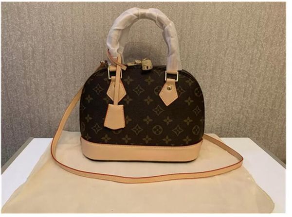 

2022 new underarm bags women's crossbody shoulder bags bags classic metal buckle fashion women's crossbody luxury6689