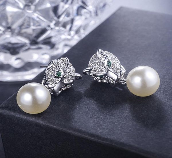 

fashion personality full of diamond silver rose gold leopard pearl earrings fashion trend european and american earrings6584027