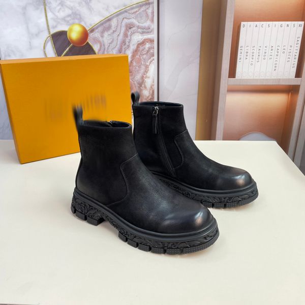 

2023 man luxurys designer boots knitted stretch martin boots black leather knight men classic short boot casual shoes rubber outsole elastic