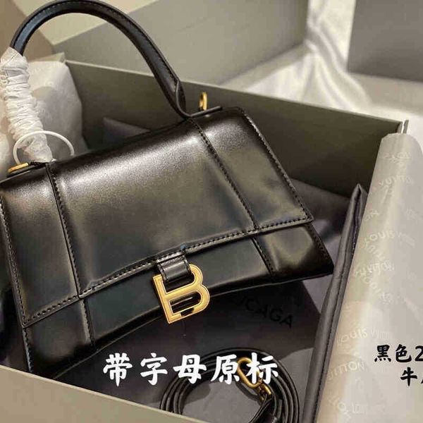 

handbags balencaigass designers leather women's 2022 fashion versatile b family crocodiless hourglasss b-shaped cross net red same bag