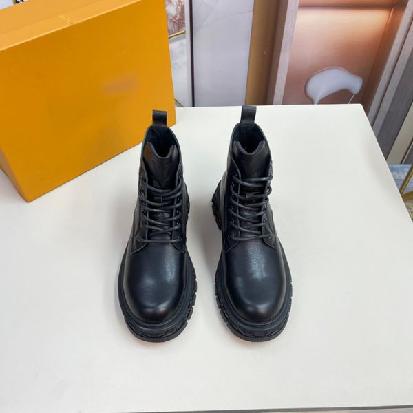 

2023 man luxury designer martin boots gold metal buckle decoration lace up round toes zip half boots men shoes leather knight keep warm boot, Black