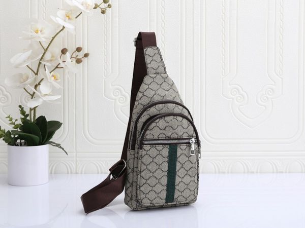 

cc avenue sling crossbody messenger bag mens designer leather handbag luxurys monograms cross body bags in coated canvas/fabric with silver-