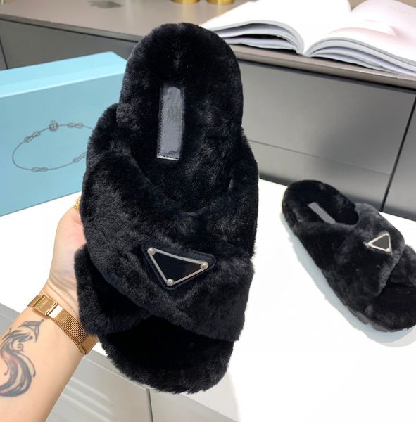 

2022 fashion women sandals slides winter real leather brand low heel shiny sandal ladies beach shoes dress shoe platform ho, Black