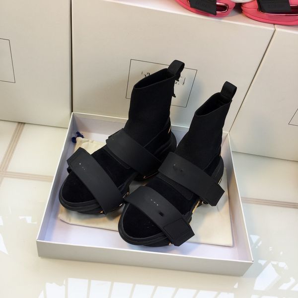 

men 2022 women designer casual shoes unicorn fashion outdoor sport shoes space cotton metaverse sneakers trainers runner shoe 35-46 12 yklw, Black