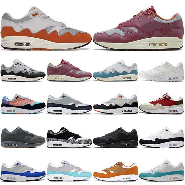 

designer outdoor roller shoes sneaker platform b22 basketballs shoe nake dunks sneakers men lndoor 7a jordens 11 tn riding walking for women