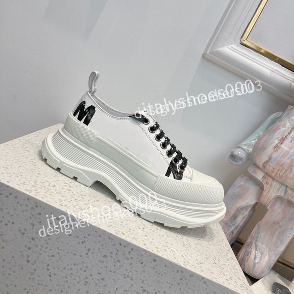 

2023 women autumn winter glitter inlay and crystals boots pointed toe retro thick heel western shoes elegant white knee xy220403, Black