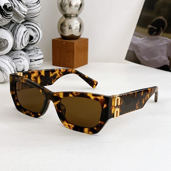 

sunglasses for men women summer 09ws style anti-ultraviolet retro plate full frame glasses random box, White;black