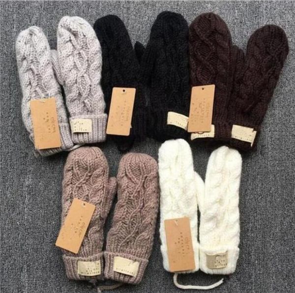 

2023 design women' gloves for winter and autumn cashmere mittens with lovely fur ball outdoor sport warm winter 562, Blue;gray