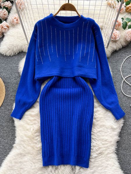 

two piece dres autumn winter temperament solid color set skirt design short knitted blouse suspender sweater two piece d2418 221122, White